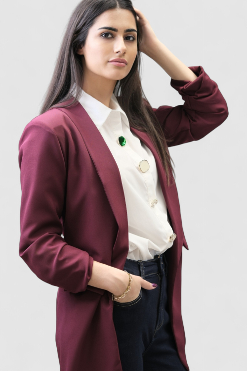 Ženski bordo dugi sako Casey s remenom