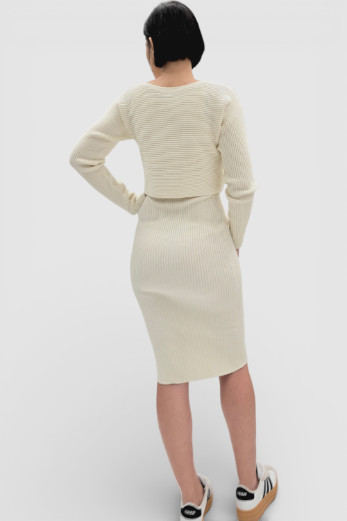 Komplet bež rebraste viskozne haljine i džempera Catrina