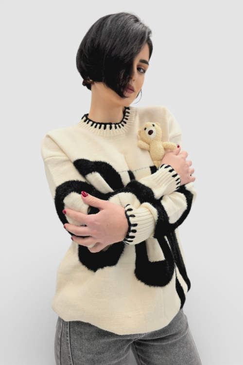 Ženski bež oversized džemper Carmen s medvjedićem