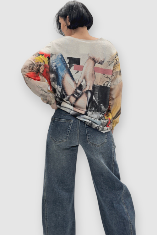 Ženska mekana majica Fara sa printom sandale i srebnim koncem na ovratniku