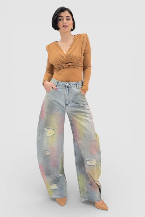 Majica Etta u camel boji s naborima i  jastučićima na ramenima