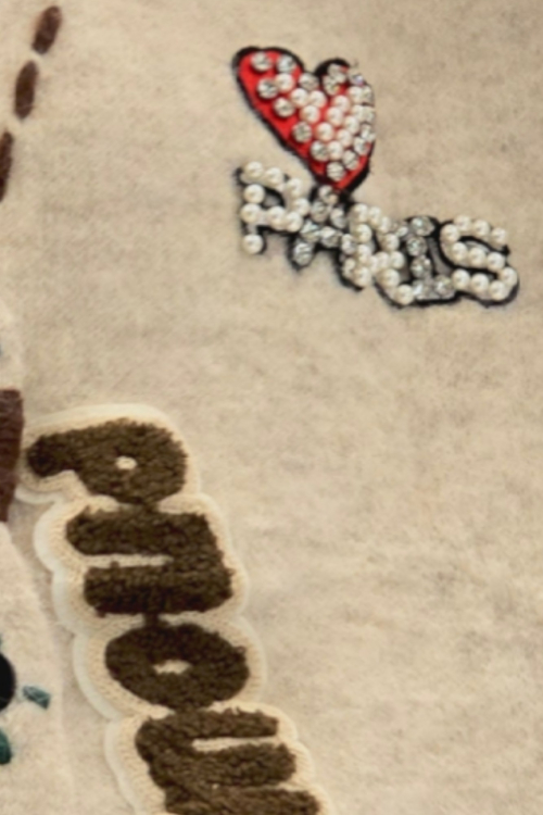 Ženski bež džemper na kopčanje Bindi s V-izrezom i aplikacijom medvjedića