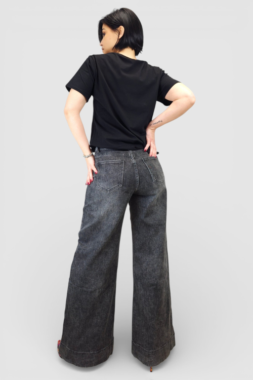 Crne trendi wide leg traperice Meadow s ispranim efektom